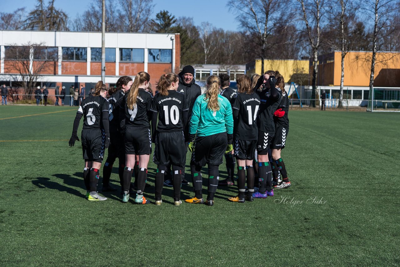 Bild 128 - B-Juniorinnen Halbfinale SVHU - Holstein Kiel : Ergebnis: 3:0